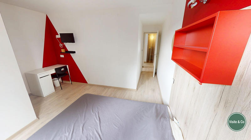 Appartement - 103 m² - 6 pièces