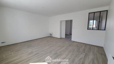 Maison de ville - 80 m² - 3 pièces