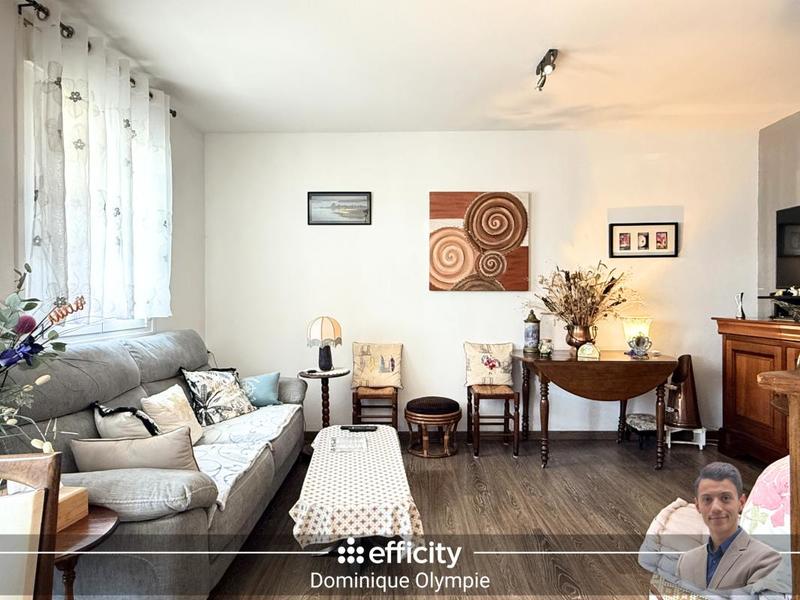 Appartement - 80 m² - 5 pièces