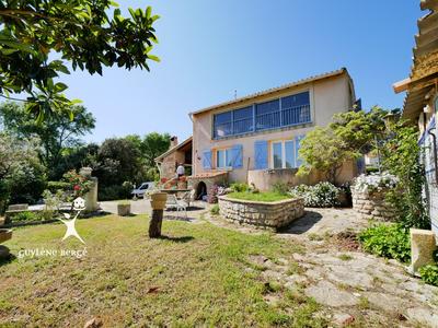 Maison - 172 m² - 6 pièces