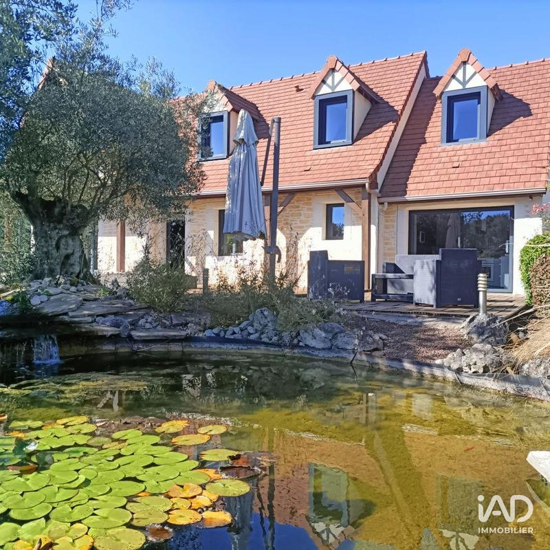 Maison - 350 m² - 7 pièces