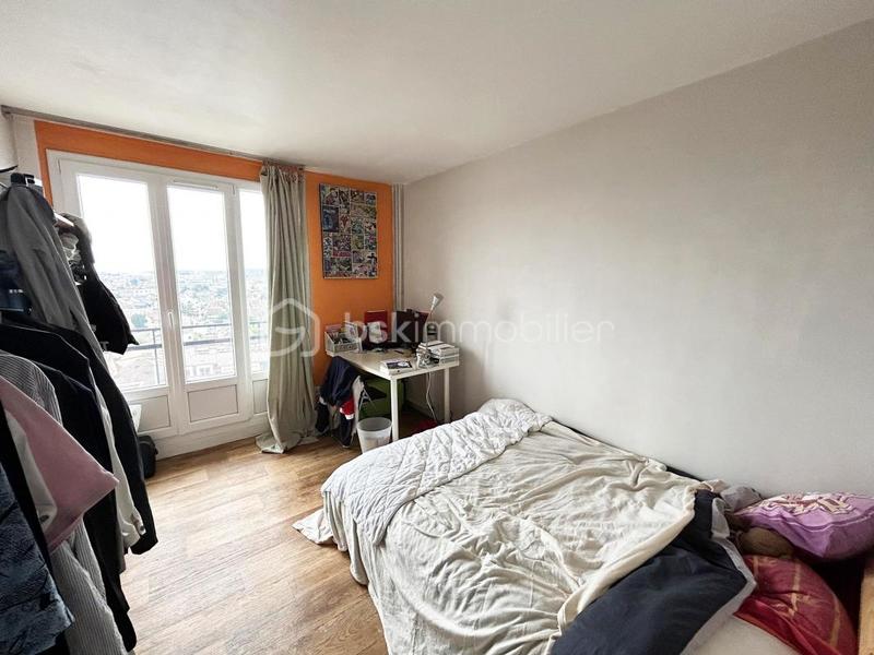 Appartement - 97 m² - 4 pièces