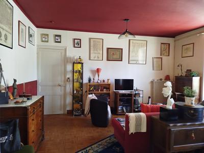 Appartement - 64 m² - 2 pièces