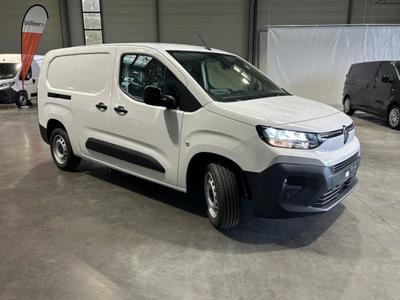 Citroën Berlingo Van Prix Ttc - Xl Long 950 Kg Bluehdi 130 Eat8 3 Places Moduwork Plancher Bois Camera Partner