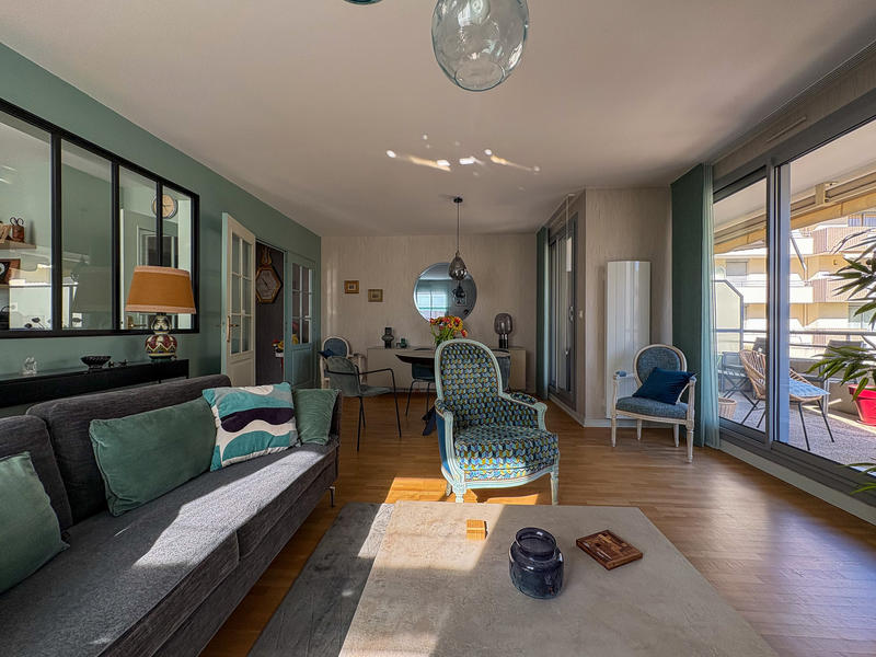 Appartement - 84 m² - 3 pièces