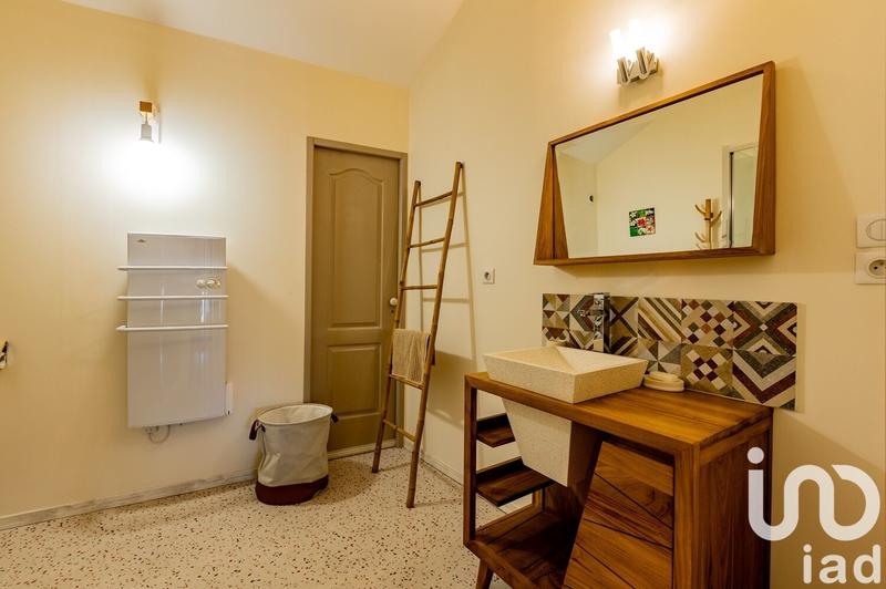 Maison de village - 241 m² - 5 pièces