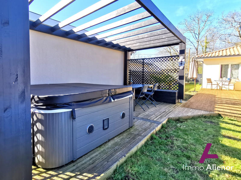 Maison contemporaine - 107 m² - 5 pièces