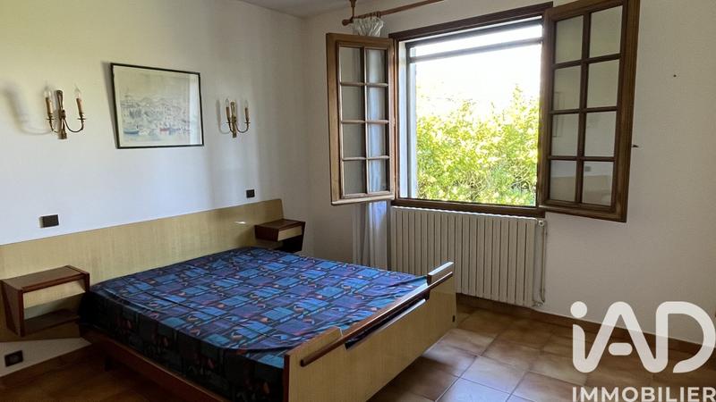 Maison - 194 m² - 8 pièces