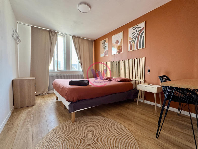 Appartement - 90 m² - 4 pièces