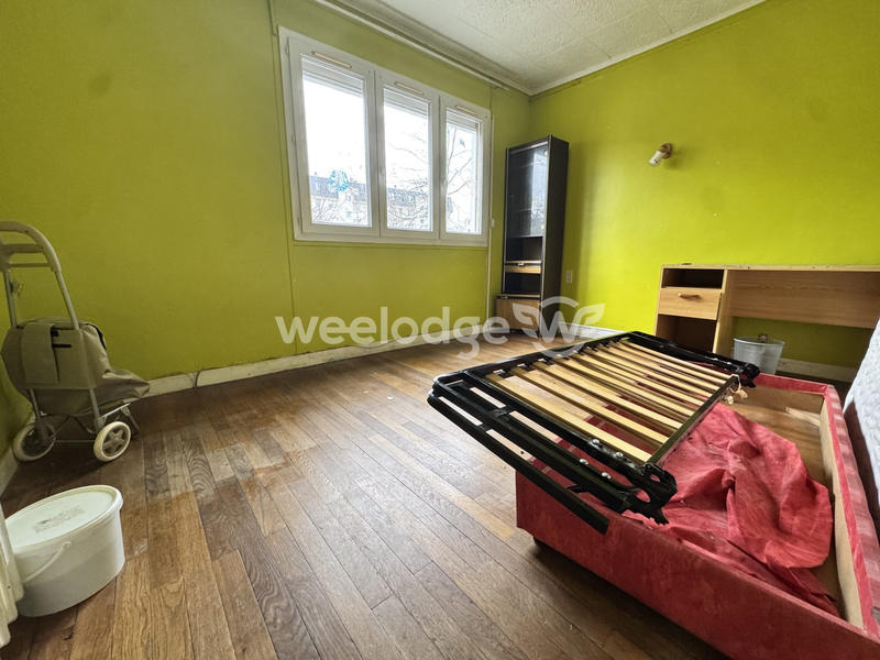 Maison - 94 m² - 5 pièces