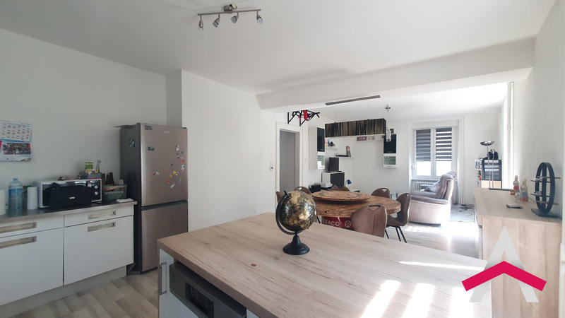 Appartement - 90 m² - 4 pièces