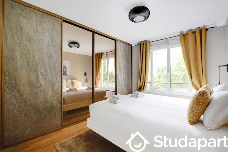 Appartement - 103 m² - 2 pièces