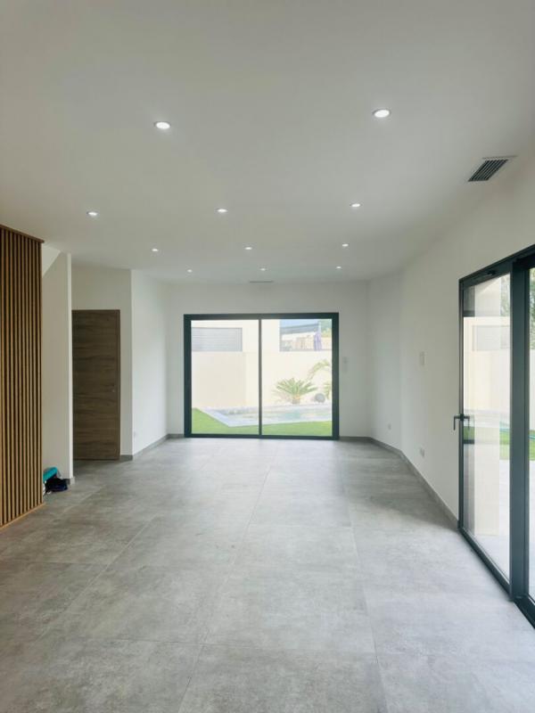 Maison - 103 m² - 6 pièces