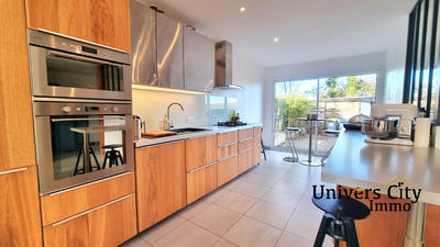 Maison - 103 m² - 5 pièces