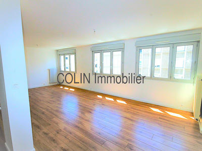 Appartement - 94 m² - 4 pièces