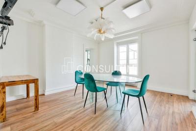 Bureau - 270 m² - 13 pièces