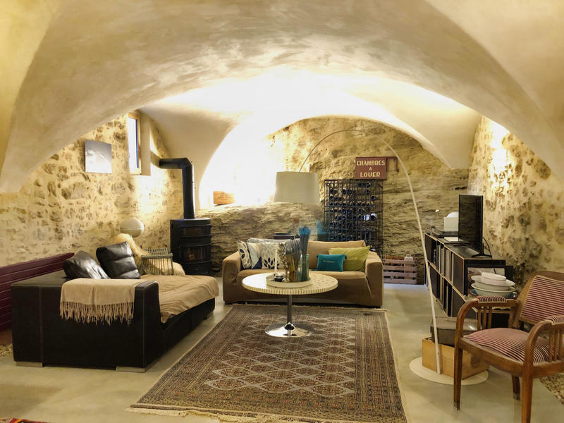 Mas - 351 m² - 12 pièces