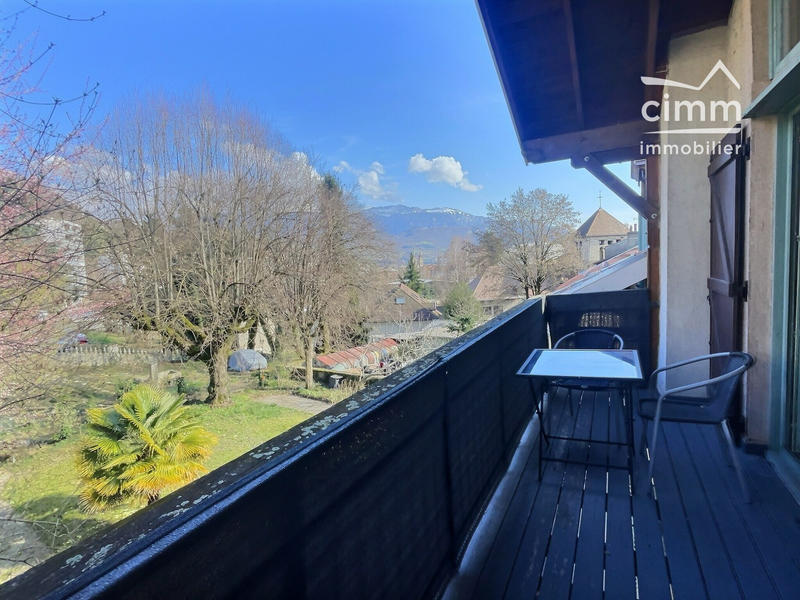 Appartement - 84 m² - 3 pièces