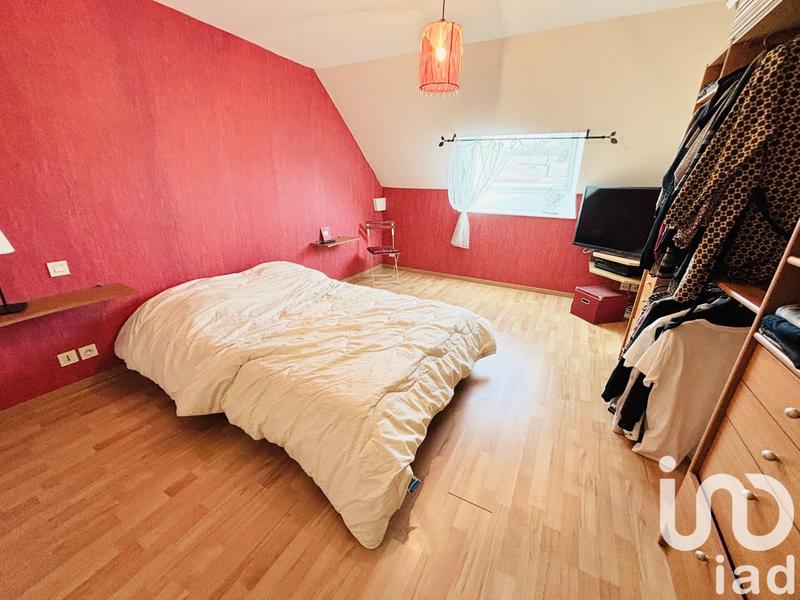 Maison - 210 m² - 8 pièces