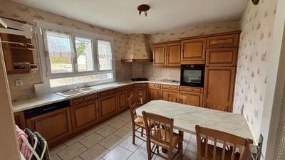 Maison - 94 m² - 4 pièces