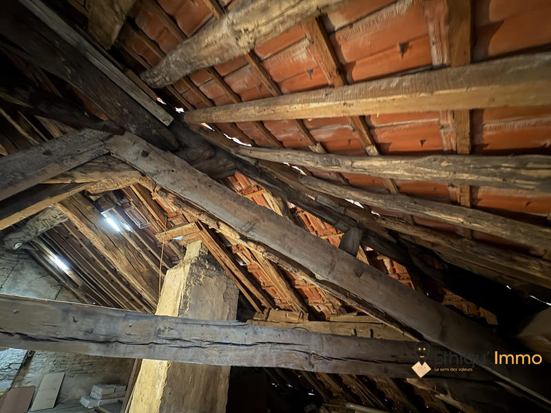 Maison - 105 m² - 4 pièces