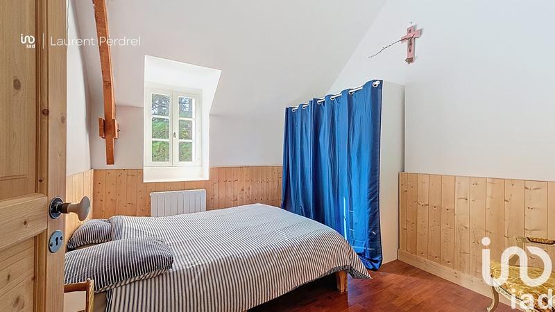 Maison - 251 m² - 10 pièces