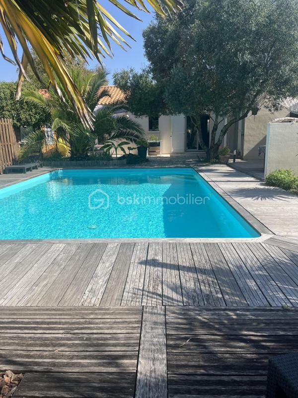 Maison - 157 m² - 6 pièces