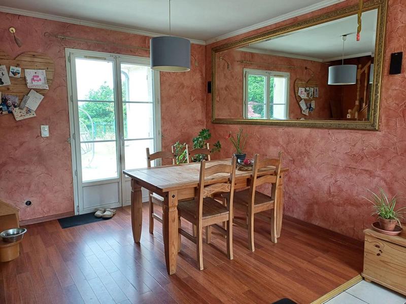 Maison - 96 m² - 4 pièces