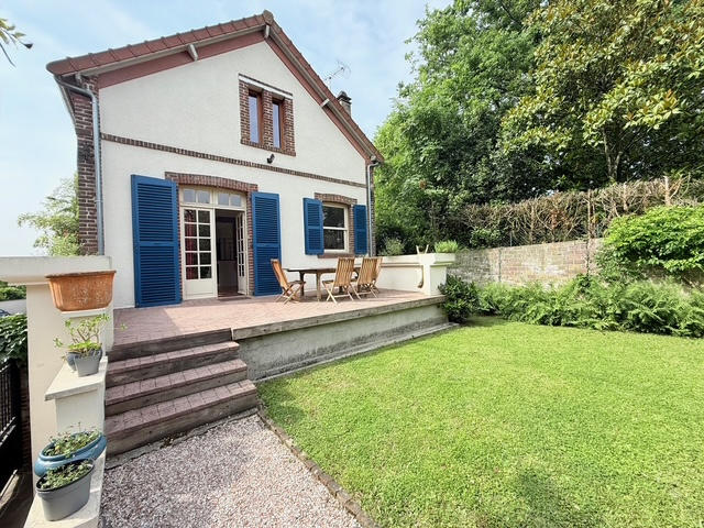 Maison - 130 m² - 5 pièces