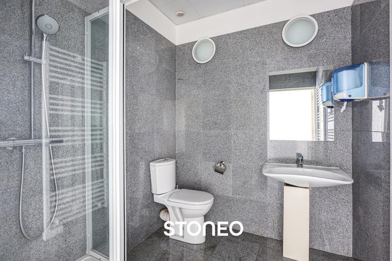 Appartement ancien - 86 m² - 4 pièces