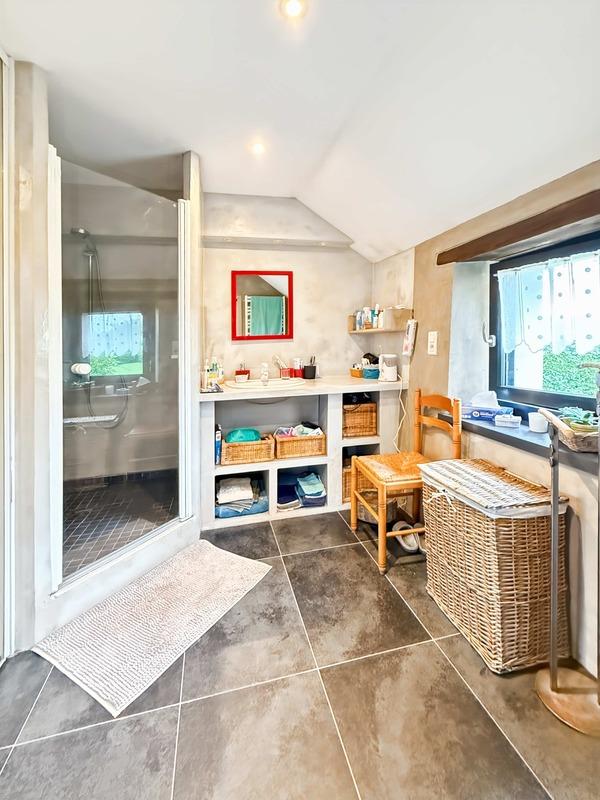 Propriété - 224 m² - 7 pièces