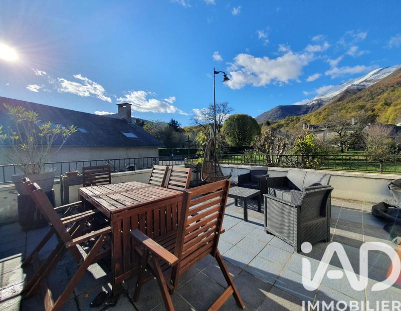 Maison - 182 m² - 7 pièces