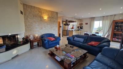 Maison - 133 m² - 6 pièces