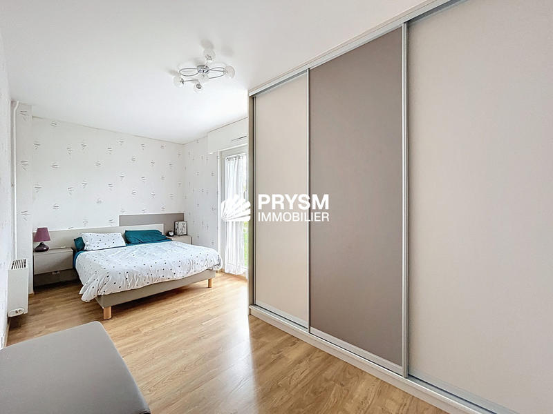 Appartement - 92 m² - 4 pièces