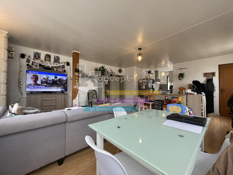 Appartement - 102 m² - 5 pièces