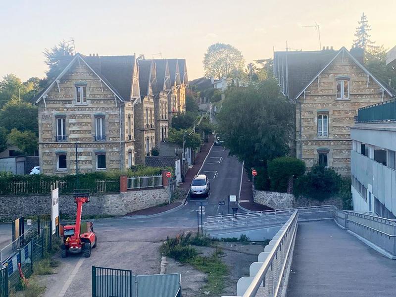 Maison - 120 m² - 8 pièces