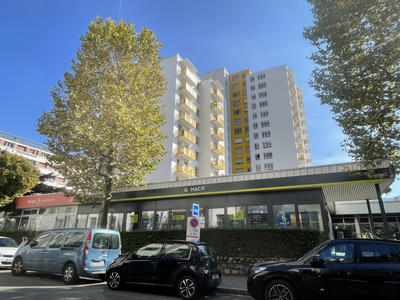 Appartement - 150 m² - 7 pièces