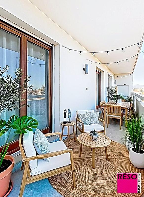 Appartement - 105 m² - 4 pièces