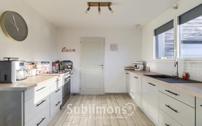 Maison - 82 m² - 3 pièces