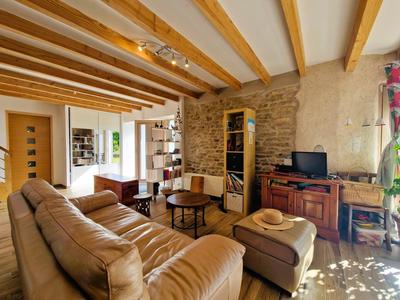 Maison - 106 m² - 5 pièces