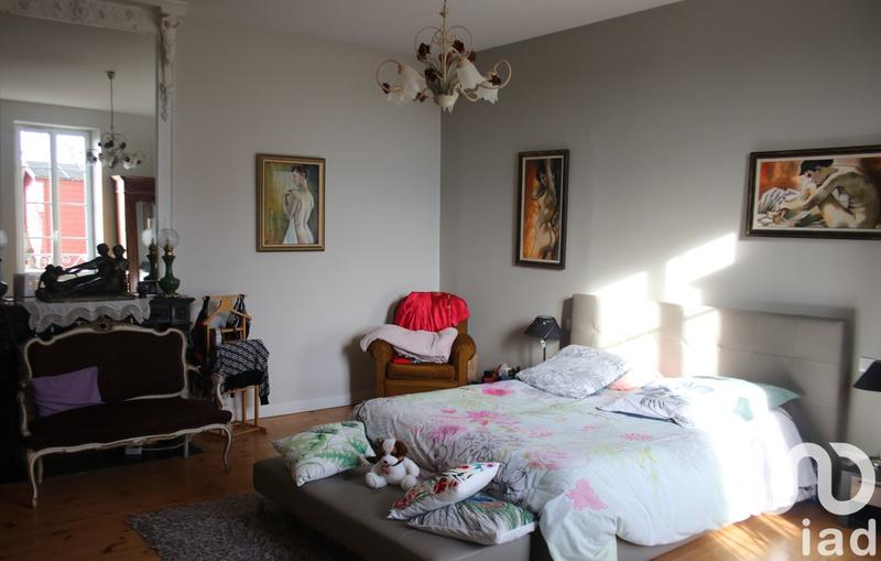 Maison - 574 m² - 14 pièces