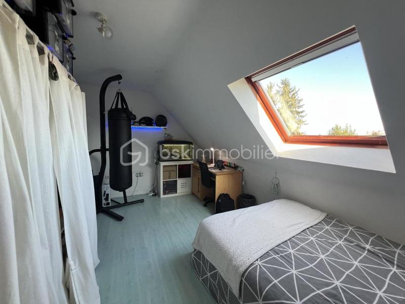 Maison - 140 m² - 8 pièces