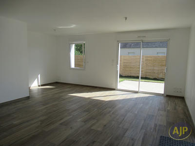 Maison - 65 m² - 3 pièces