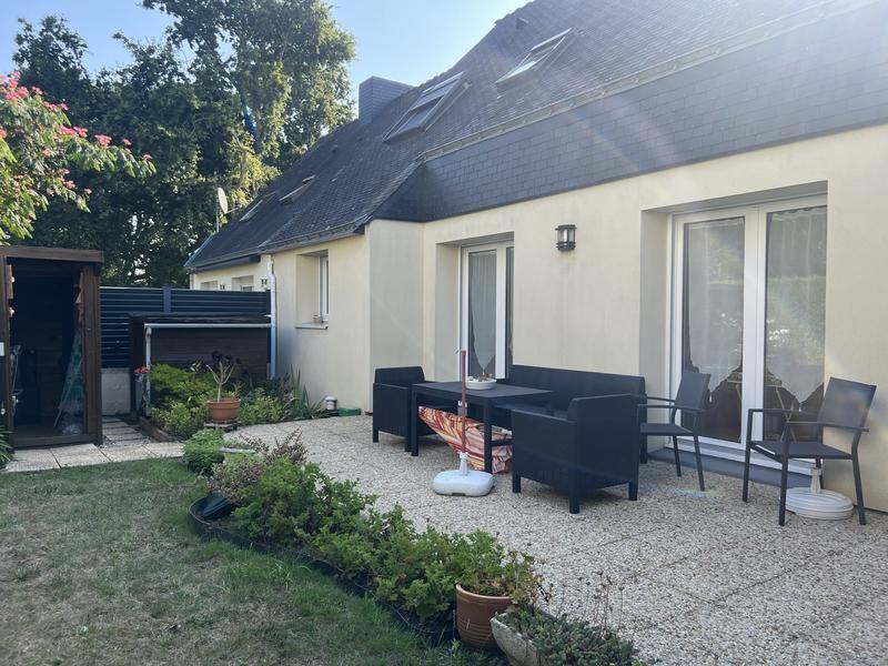 Maison - 95 m² - 4 pièces