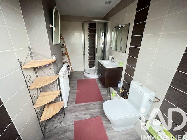 Maison - 105 m² - 4 pièces