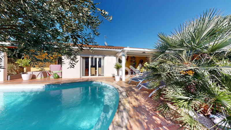 Maison - 159 m² - 7 pièces