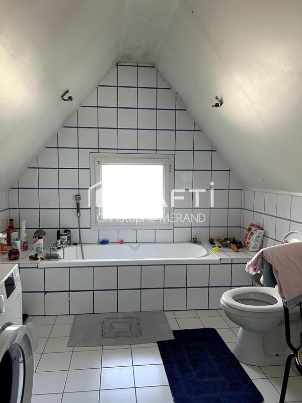 Maison - 157 m² - 8 pièces