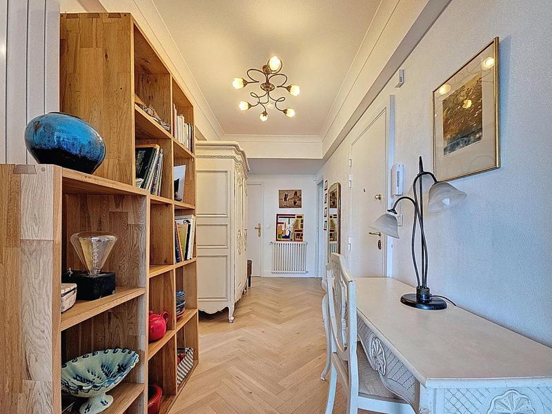 Appartement - 81 m² - 3 pièces