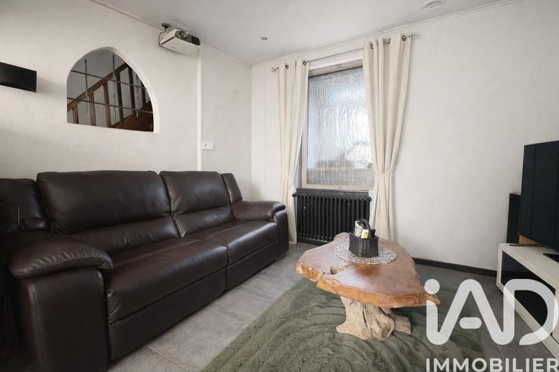 Maison - 144 m² - 7 pièces