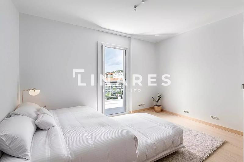 Appartement - 132 m² - 4 pièces